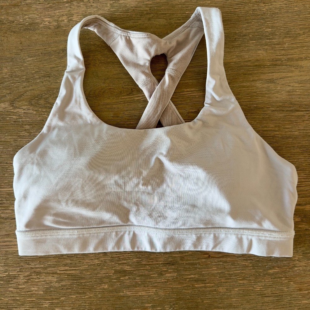 🌸Lululemon Time To Sweat Bra-Light Lilac-Sz 8-Workout Gym Crop Twist Top Back‎